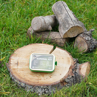 BCB Trekker CK015L | Kit de survie compact randonnée & Bushcraft - Survia outdoors